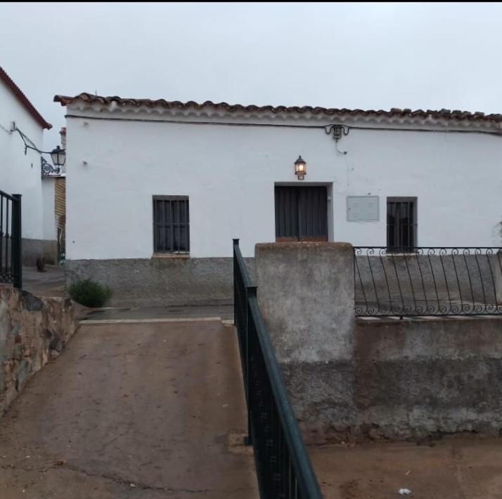 La Casita En La Alcornocosa -Sevilla Eksteriør billede